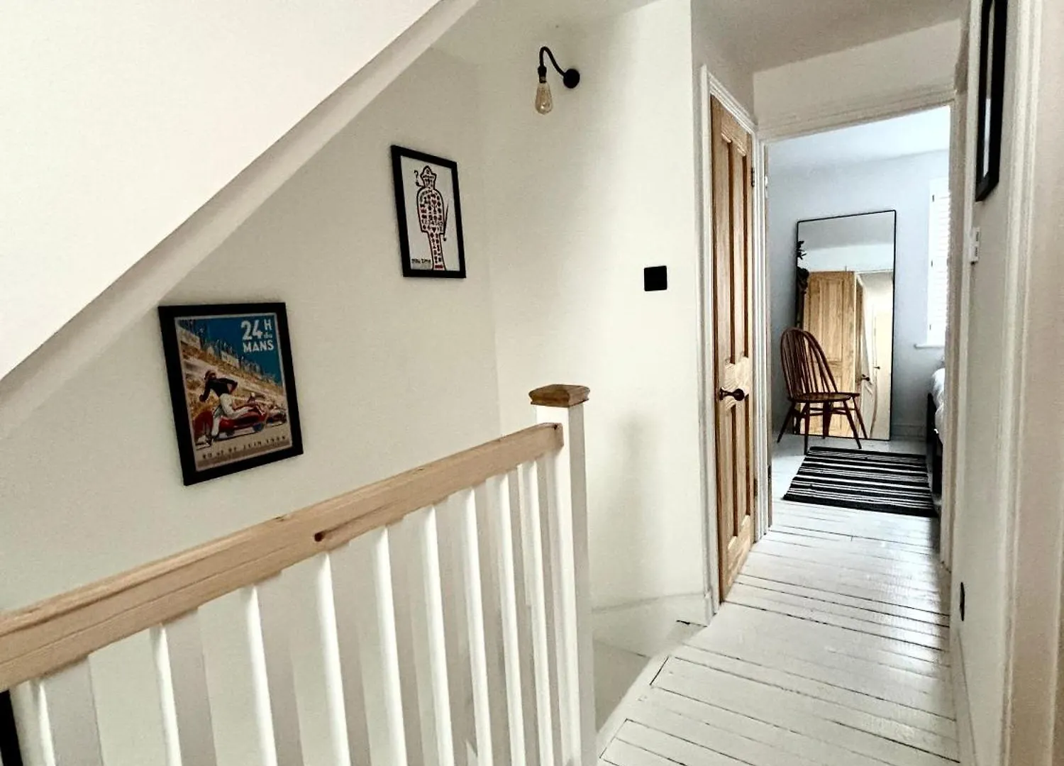 Stunning 3 Bedroom & 2 Bathroom Cottage With Patio Brighton
