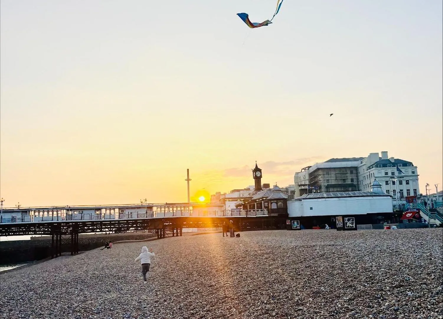 Stunning 3 Bedroom & 2 Bathroom Cottage With Patio Brighton 0*,  United Kingdom