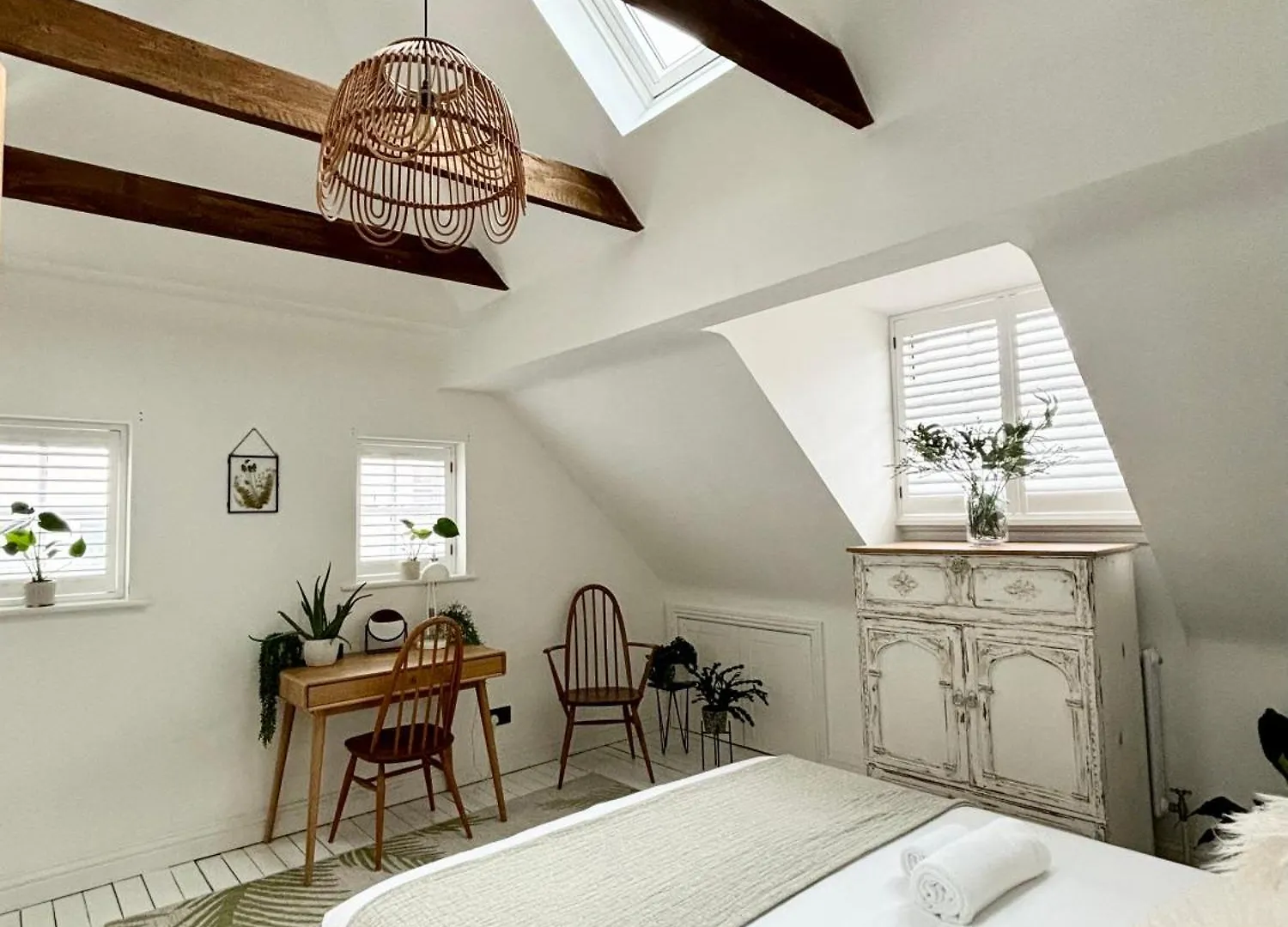 Holiday home Stunning 3 Bedroom & 2 Bathroom Cottage With Patio Brighton